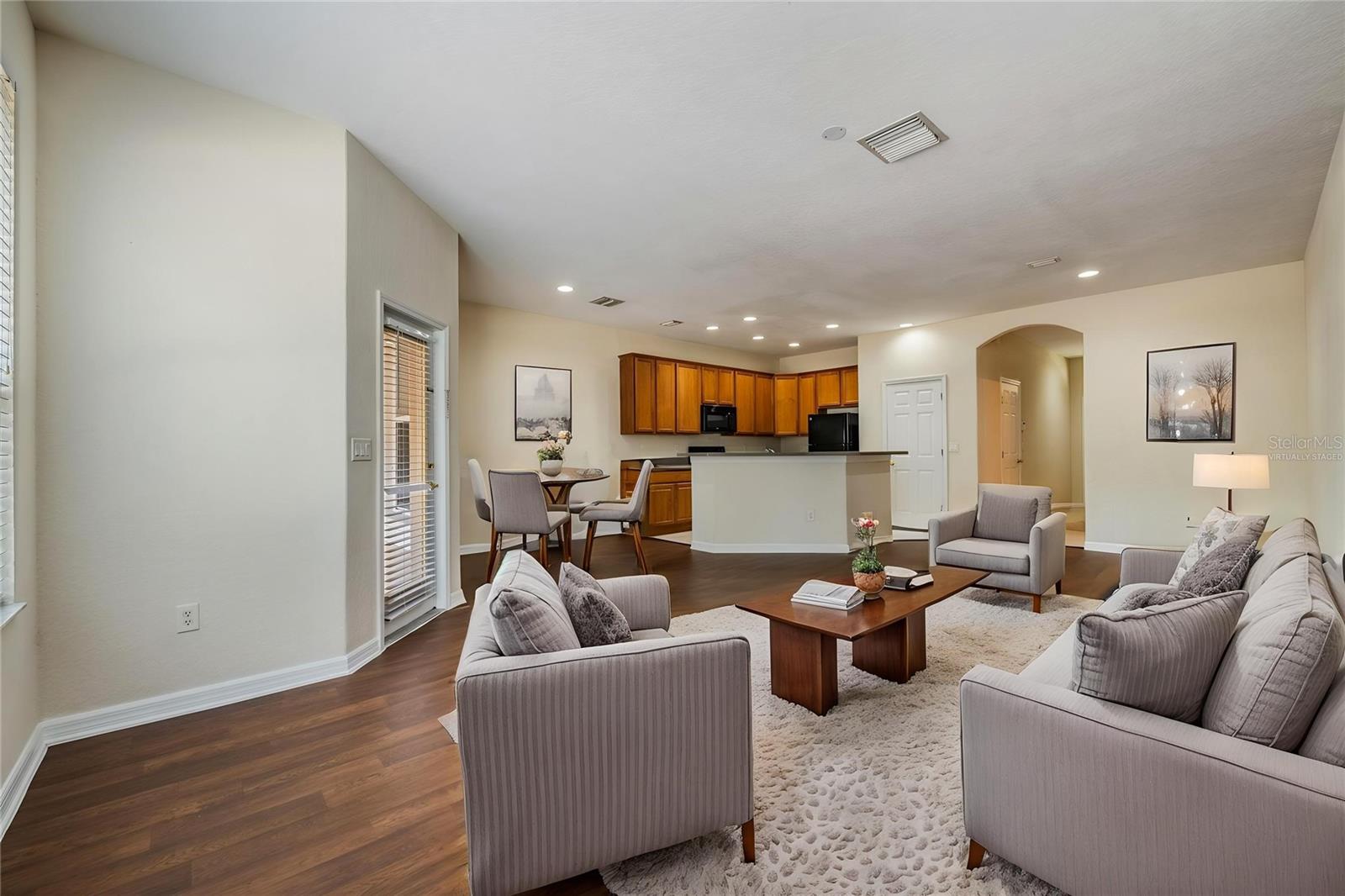 Living Room - This photo has been Virtually Staged.