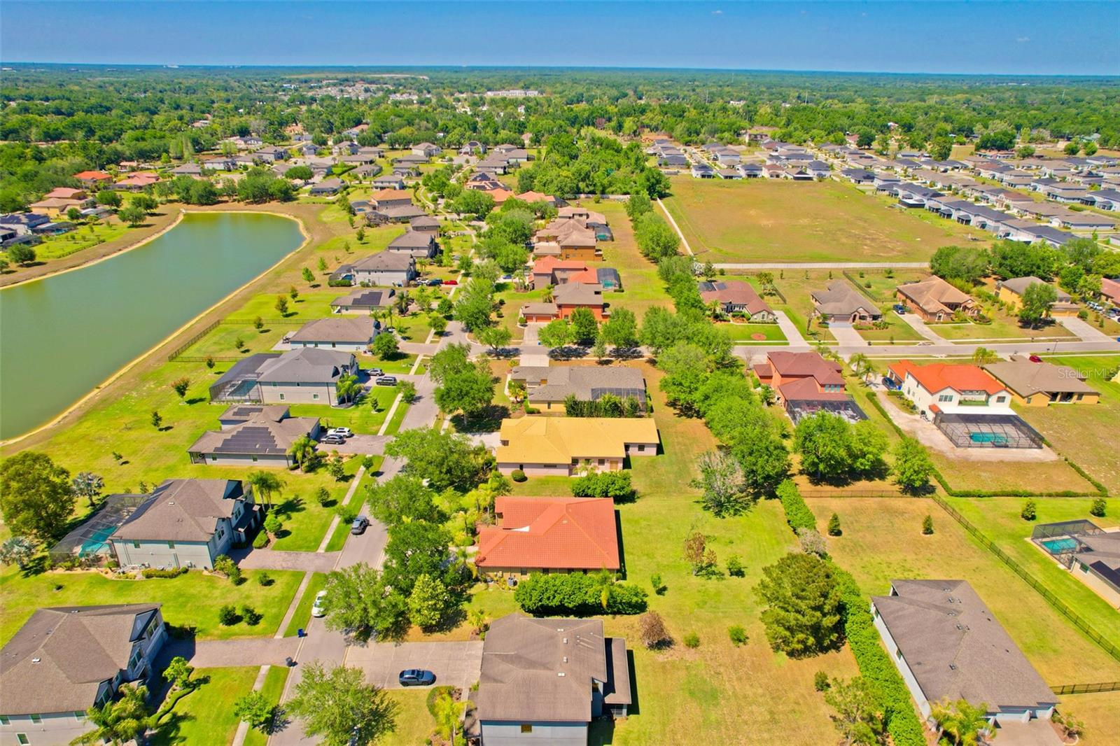 Exceptional convenience and proximity to shopping, dining, and everyday essentials.