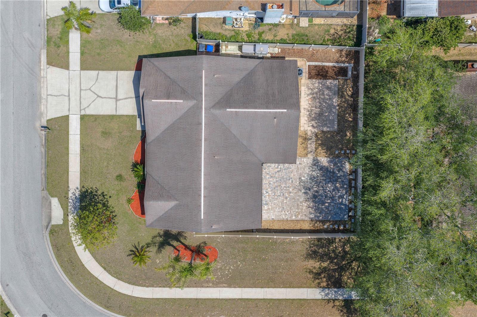 new roof to be installed at closing with the buyer selecting the shingle color.