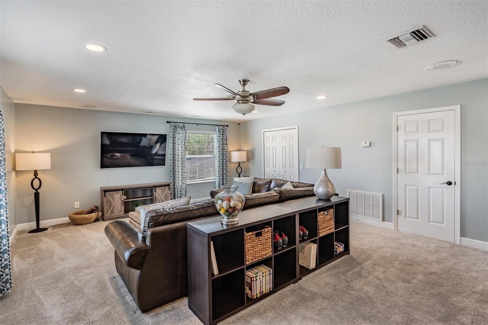 Such a thoughtful floorplan with this loft area to make your own!