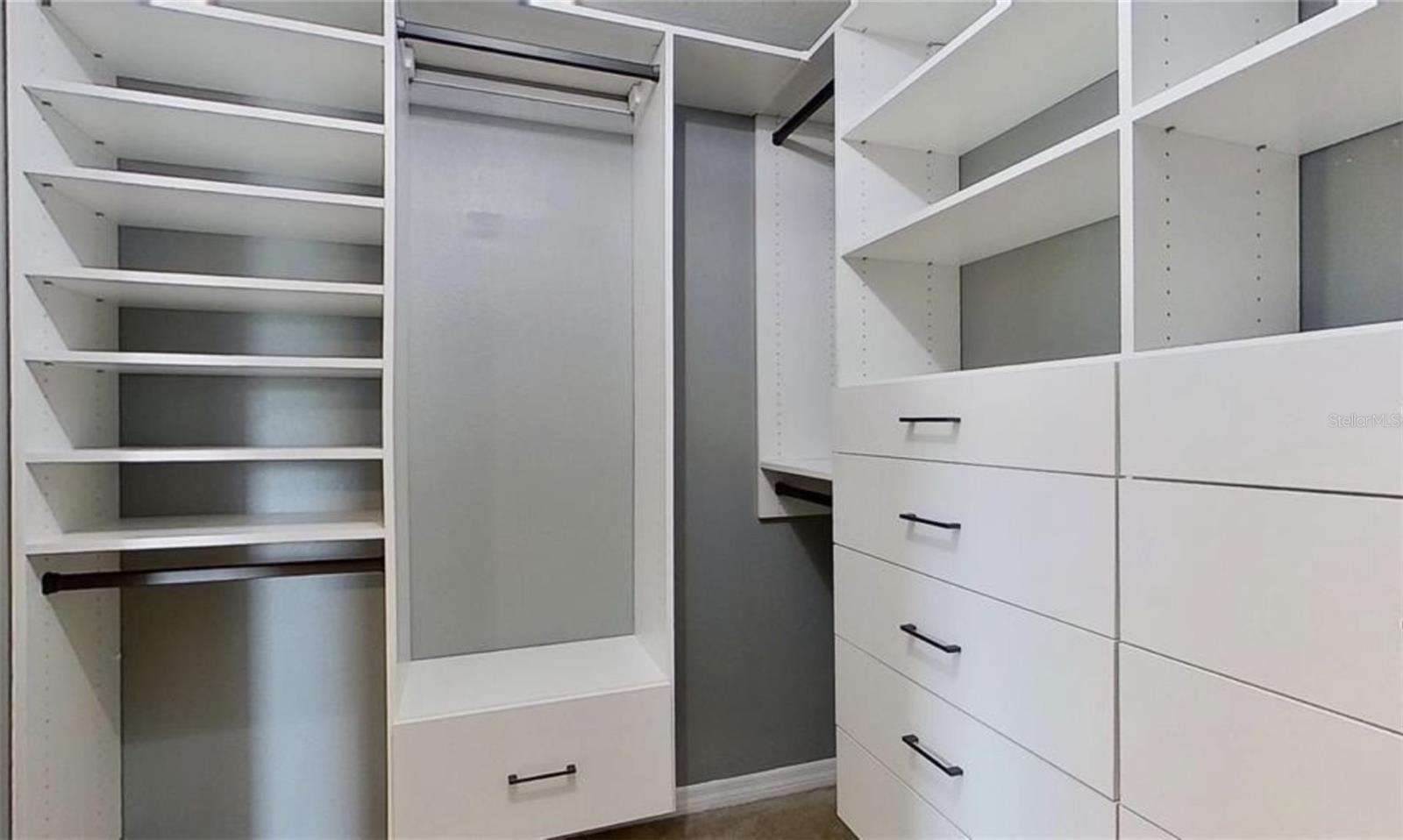 Master BD Closet 1.2