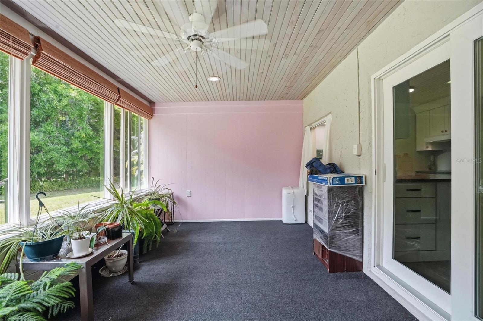W7884808