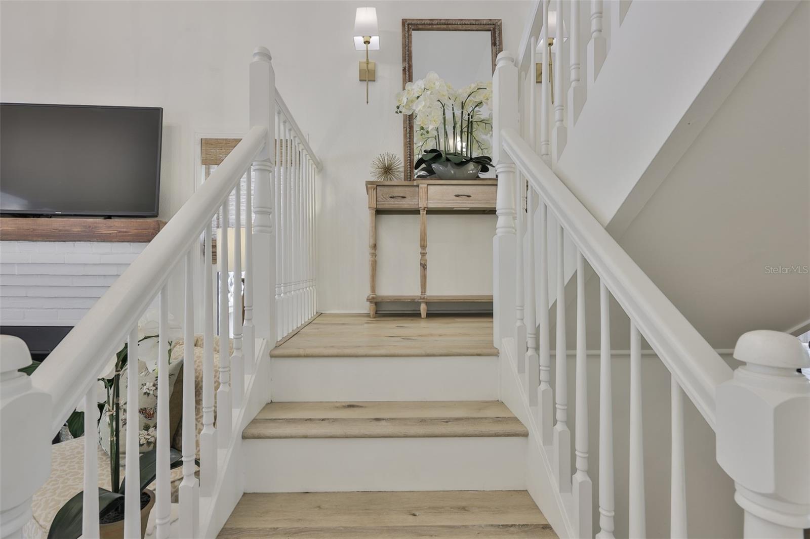 TB8497322