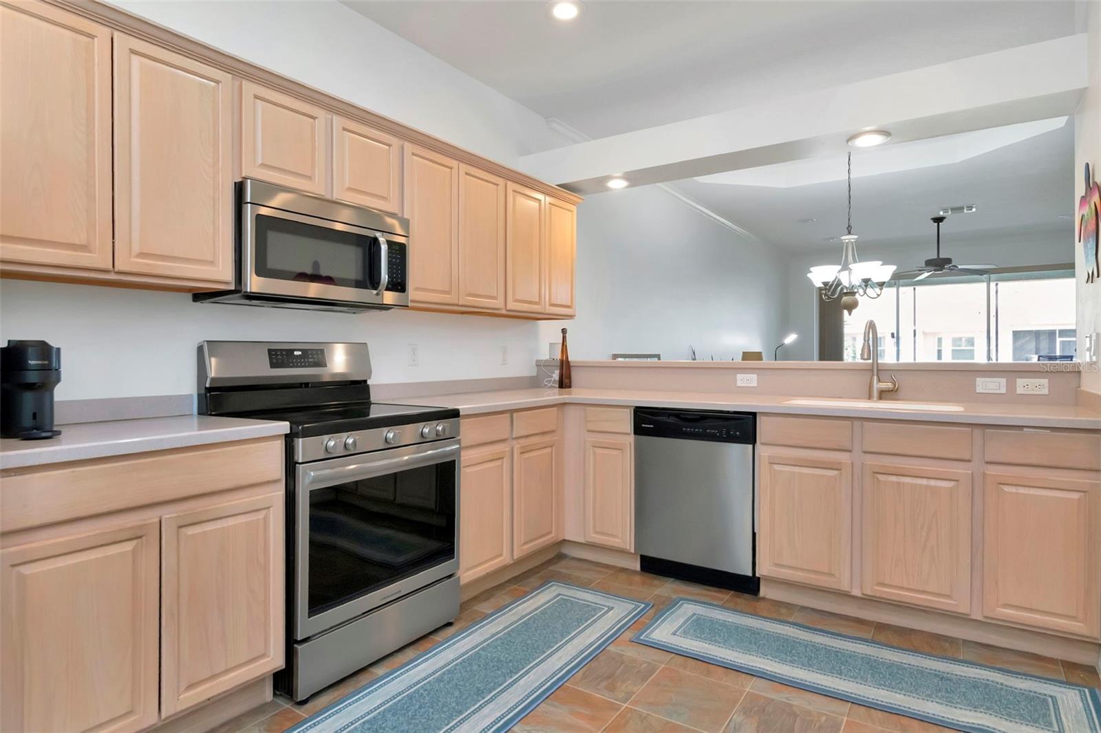 Bright and spacious kitchen with S/S appliances