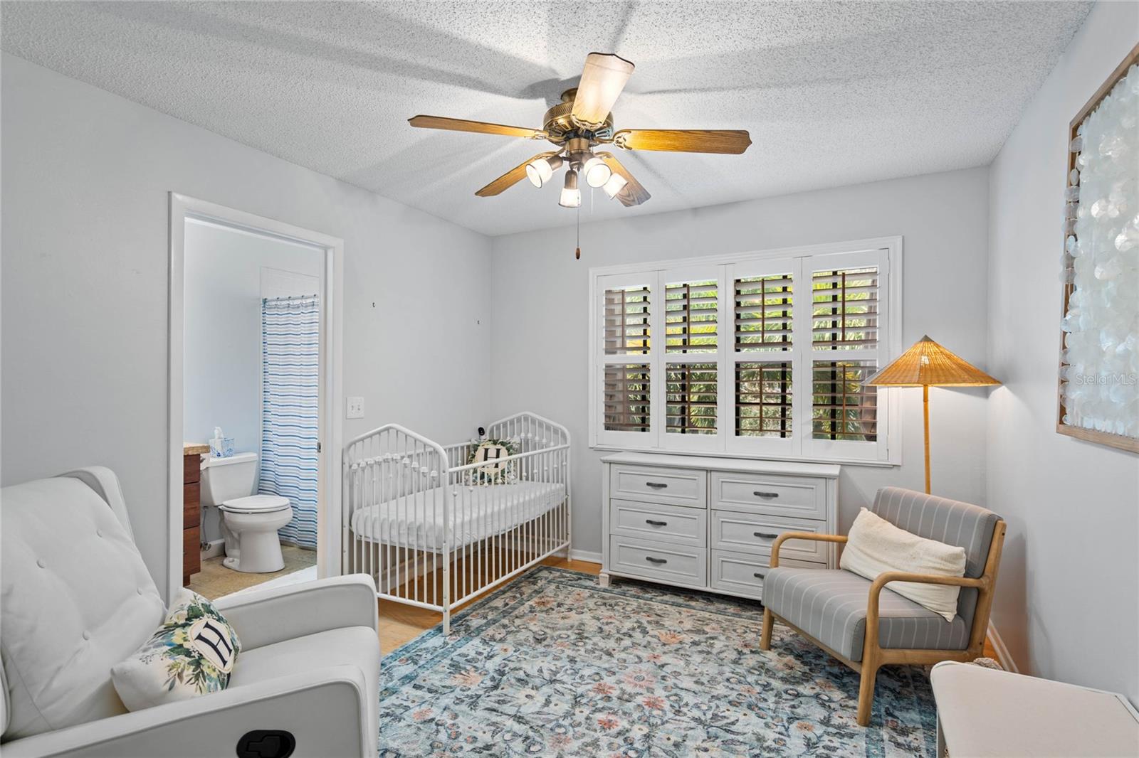 Second floor secondary Suite.  Good Size an with bath en suite.
