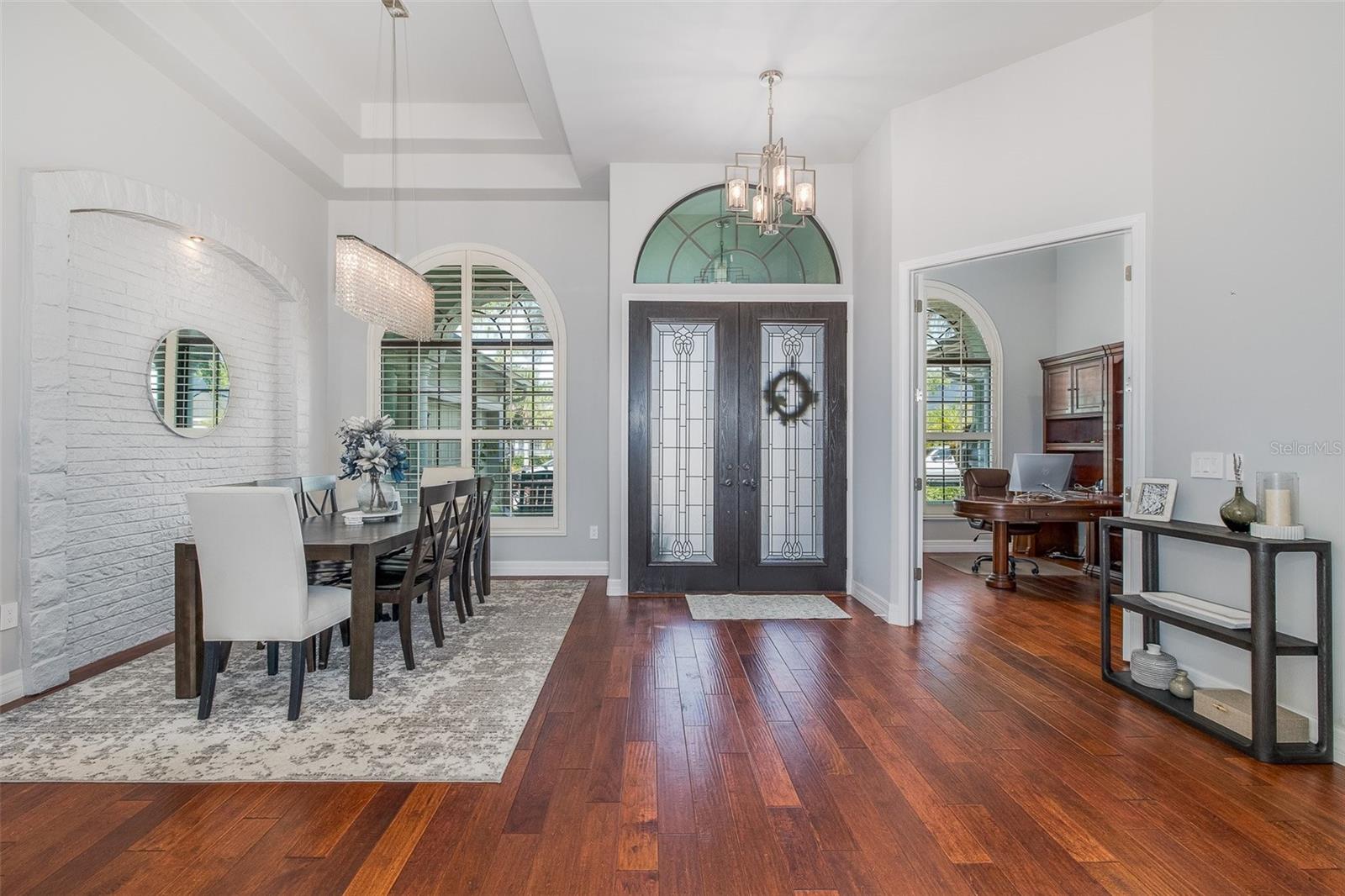 Entry view from Formal Sitting Area