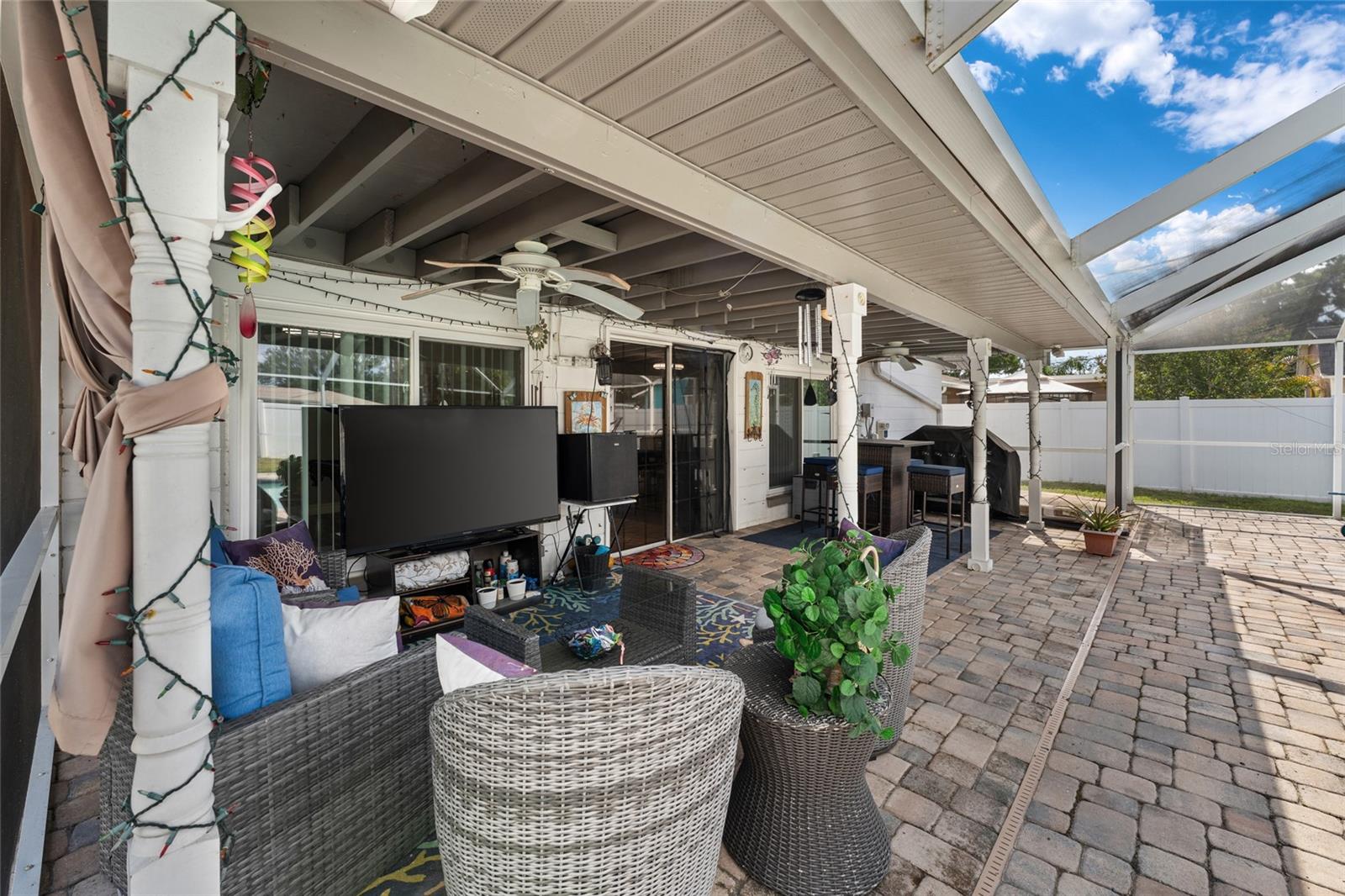Outdoor entertainment area