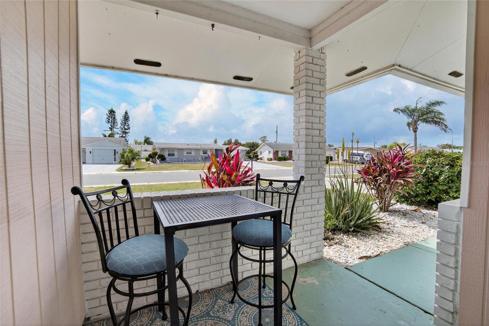 Enjoy your day with a view to the active community around you