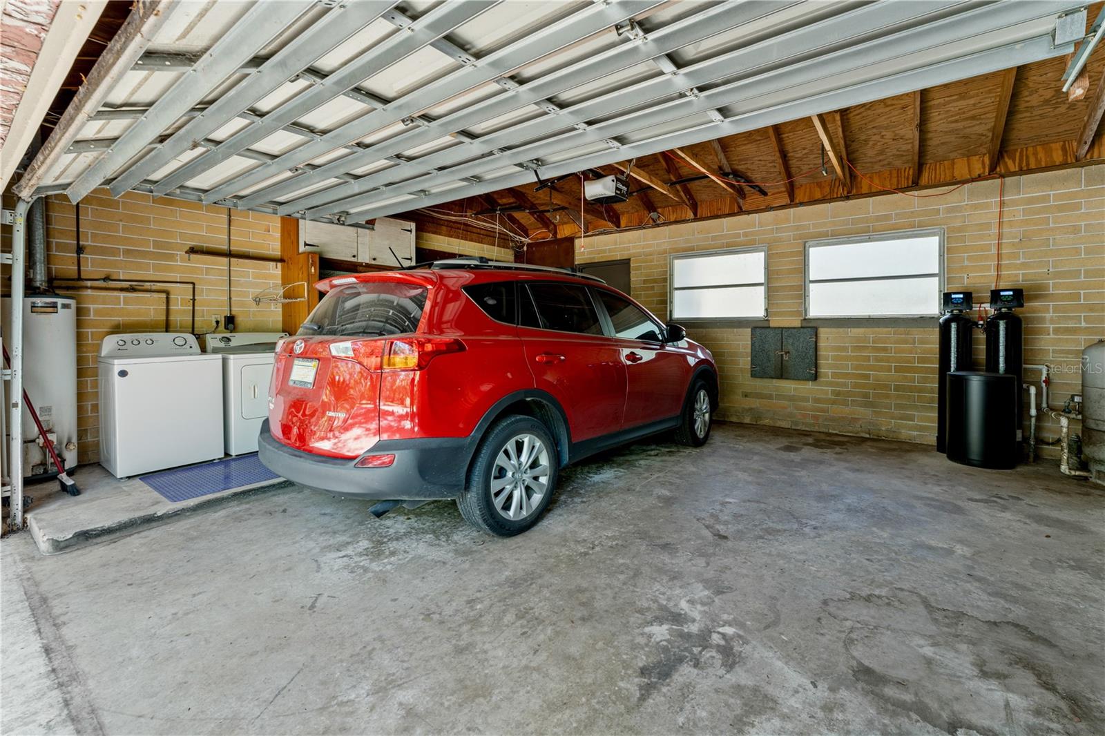 2 car garage, laundry, water softener