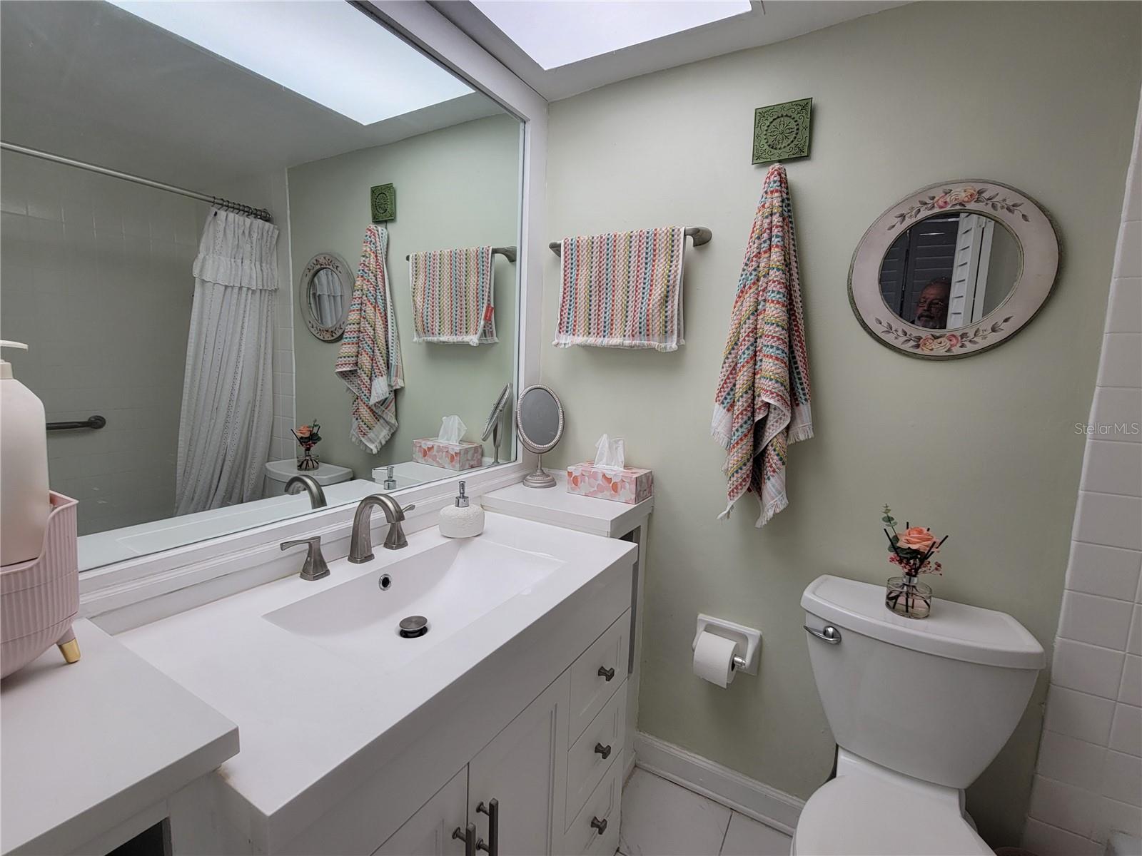 This master bath checks all the boxes