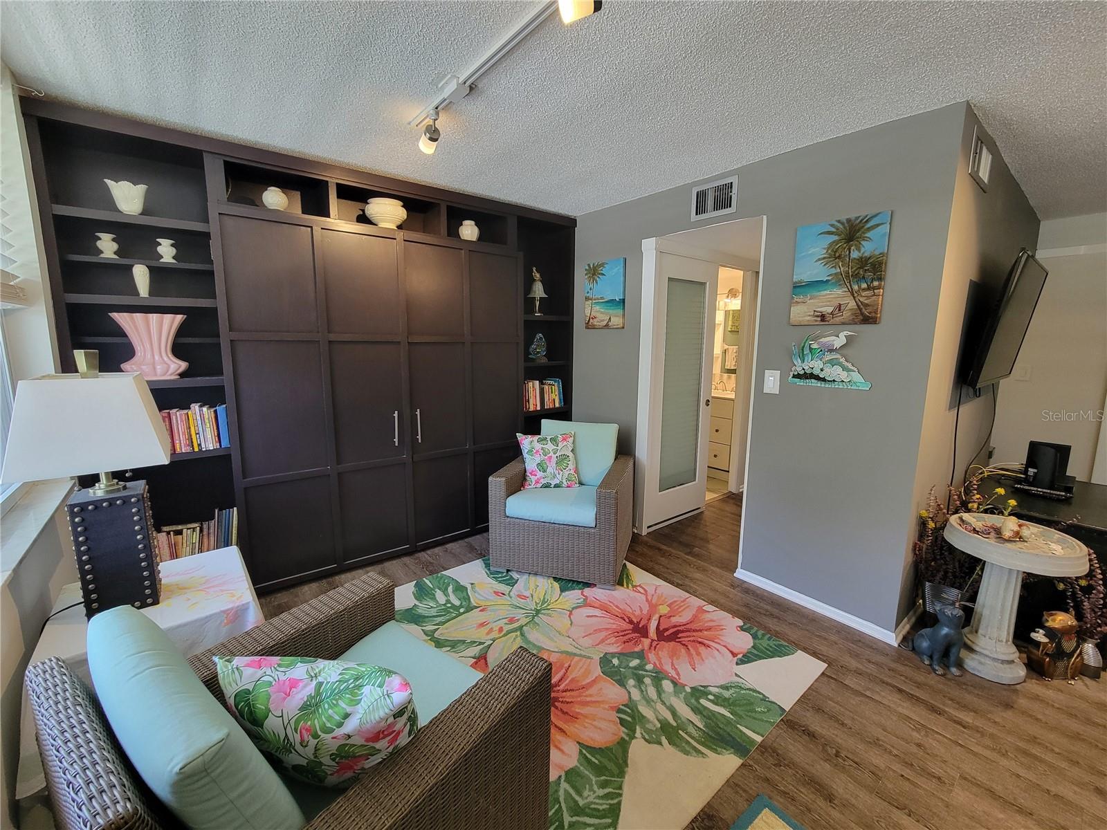 Murphy Bed for easy conversion to den/guest area