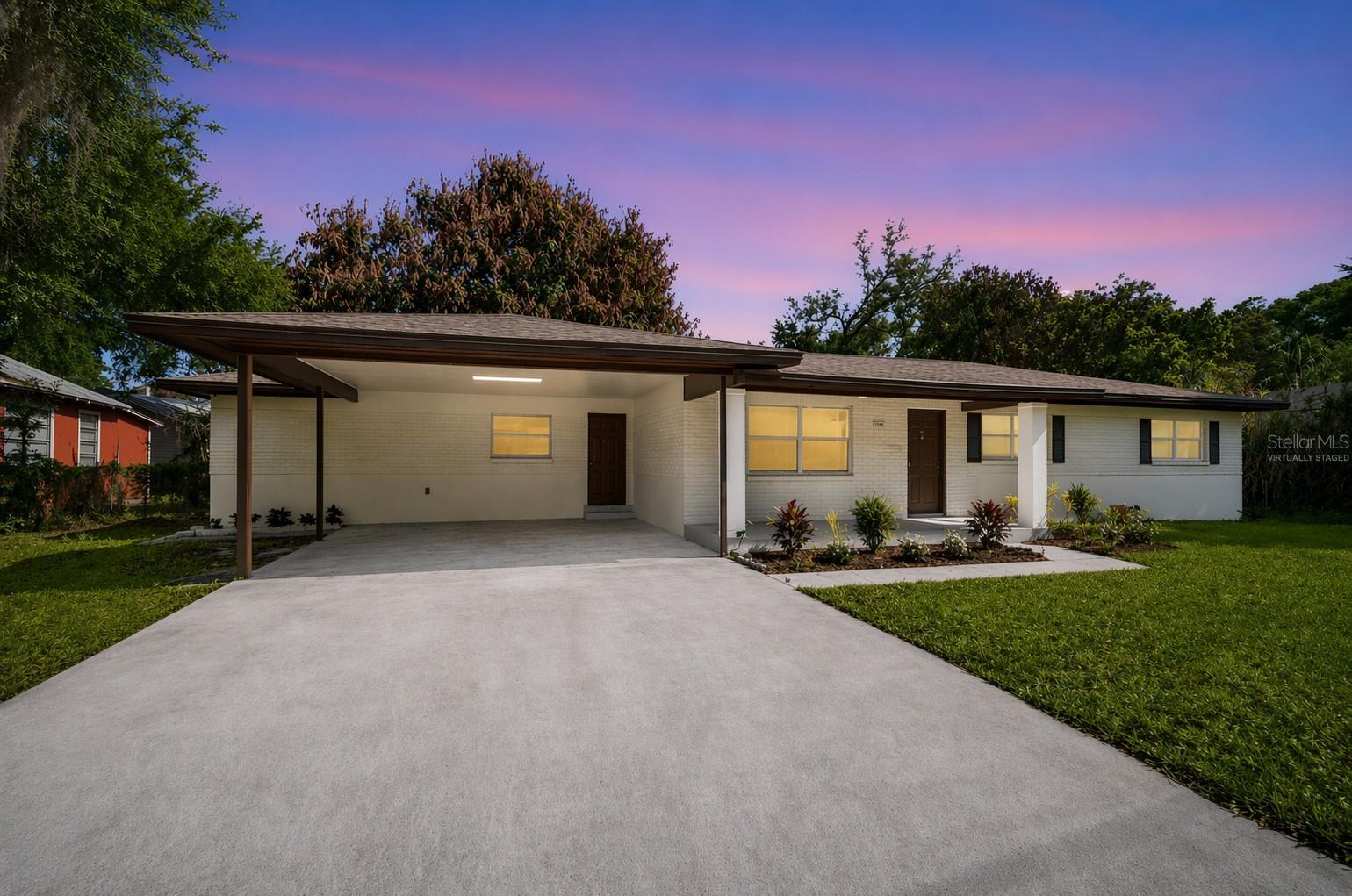 “virtually staged”