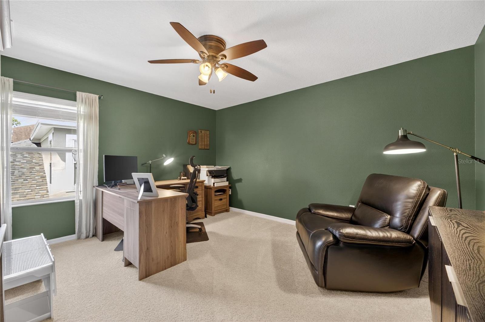 Upstairs guest room 2 can also be an office