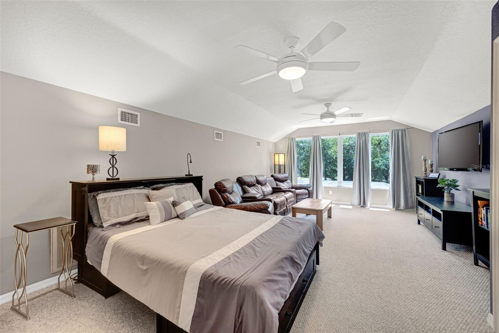 Oversized Upstairs Bonus Room