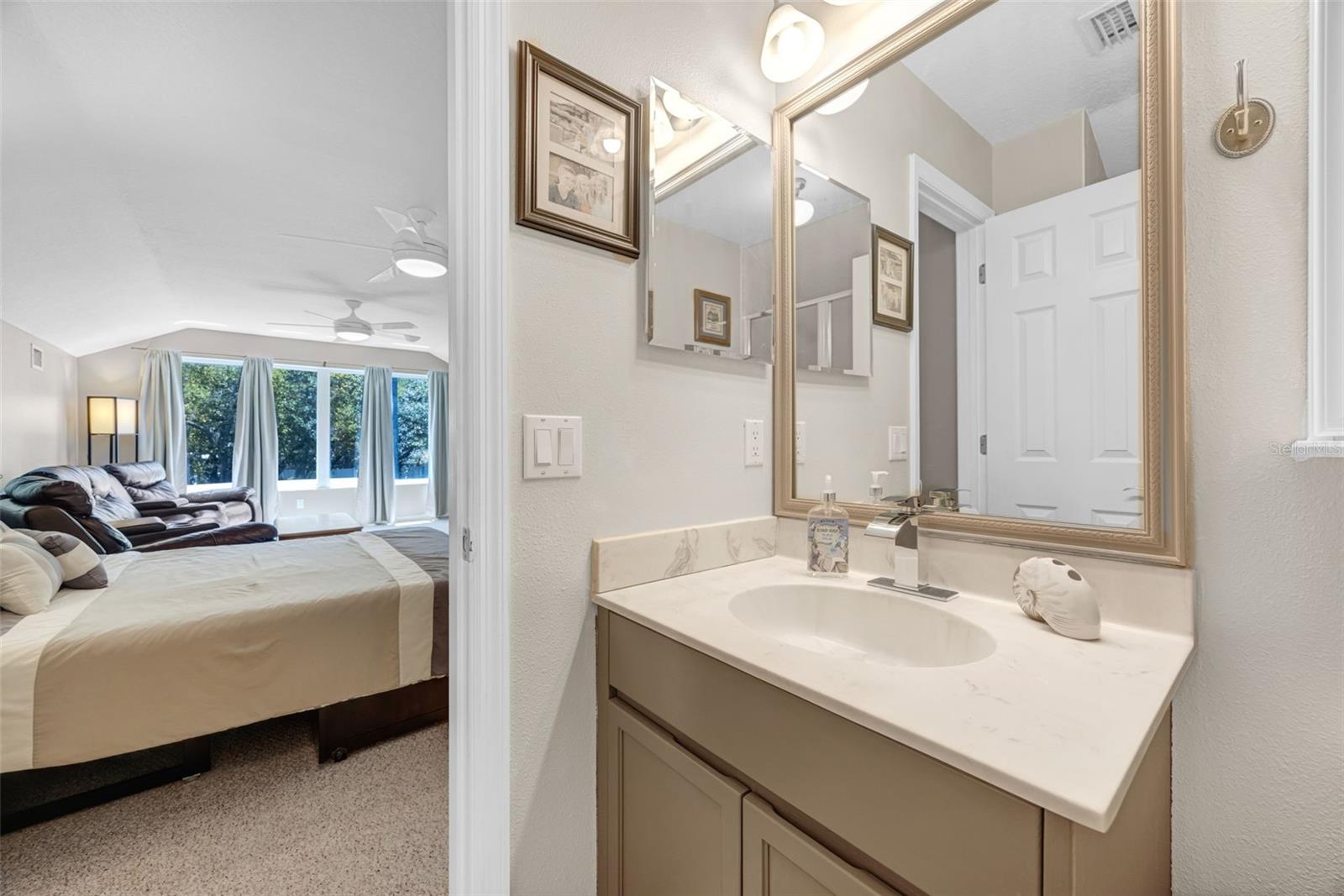 Upstairs Full Bathroom with Tub/Shower Combo.