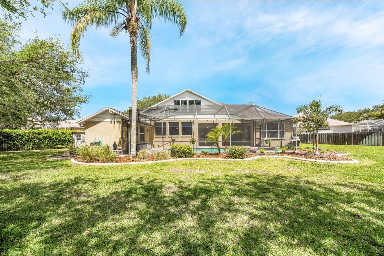 The extremely spacious backyard!