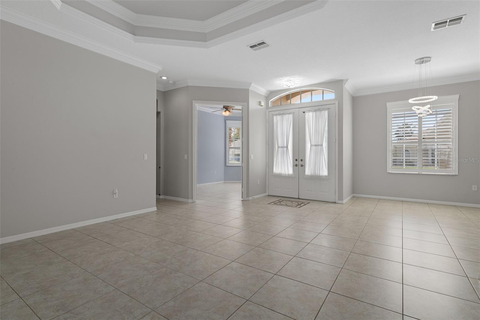 Formal Areas/Foyer