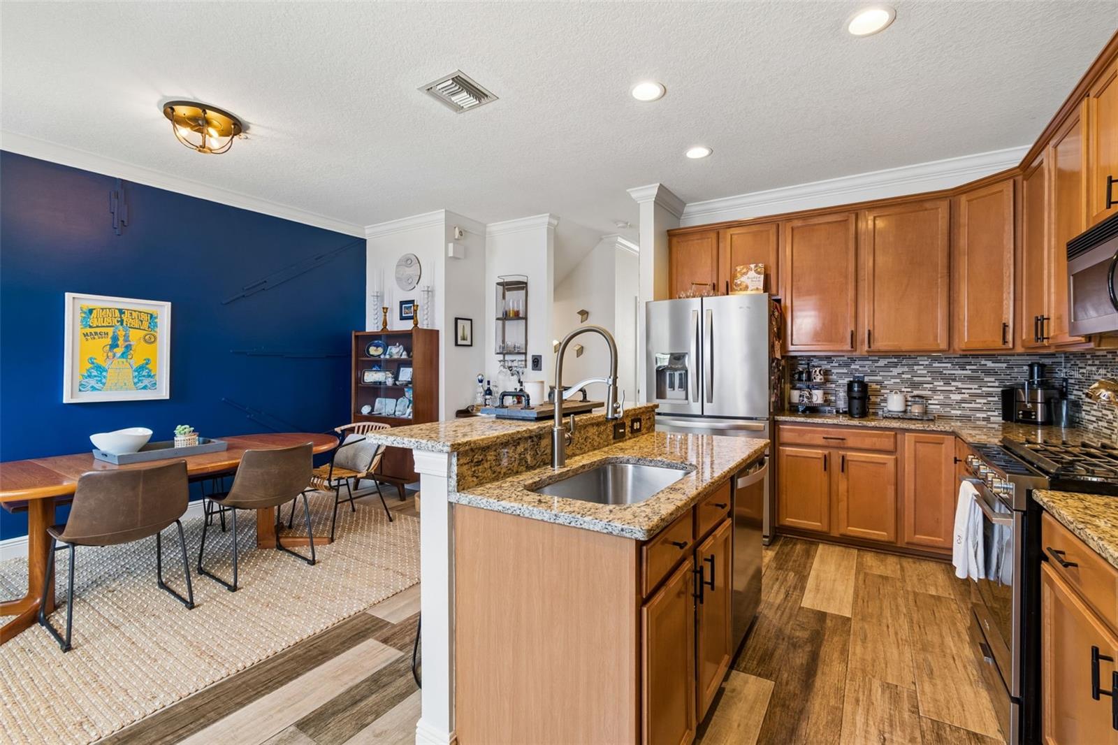 Kitchen / Dining Area (Second Floor)