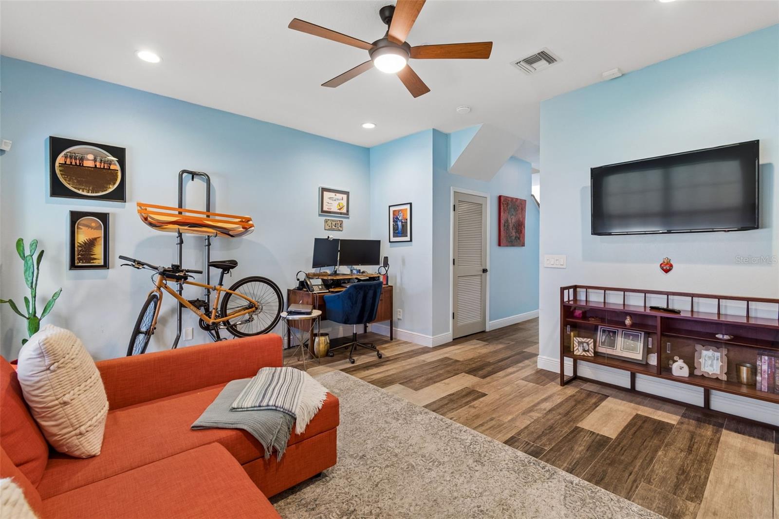 Bonus Room (First Floor)