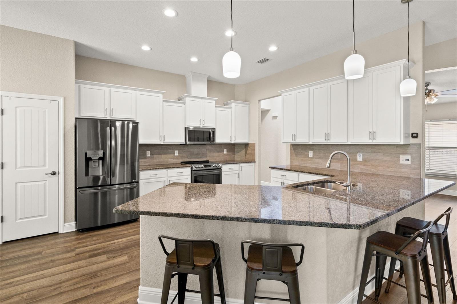 Pendant Lighting over the Kitchen Bar