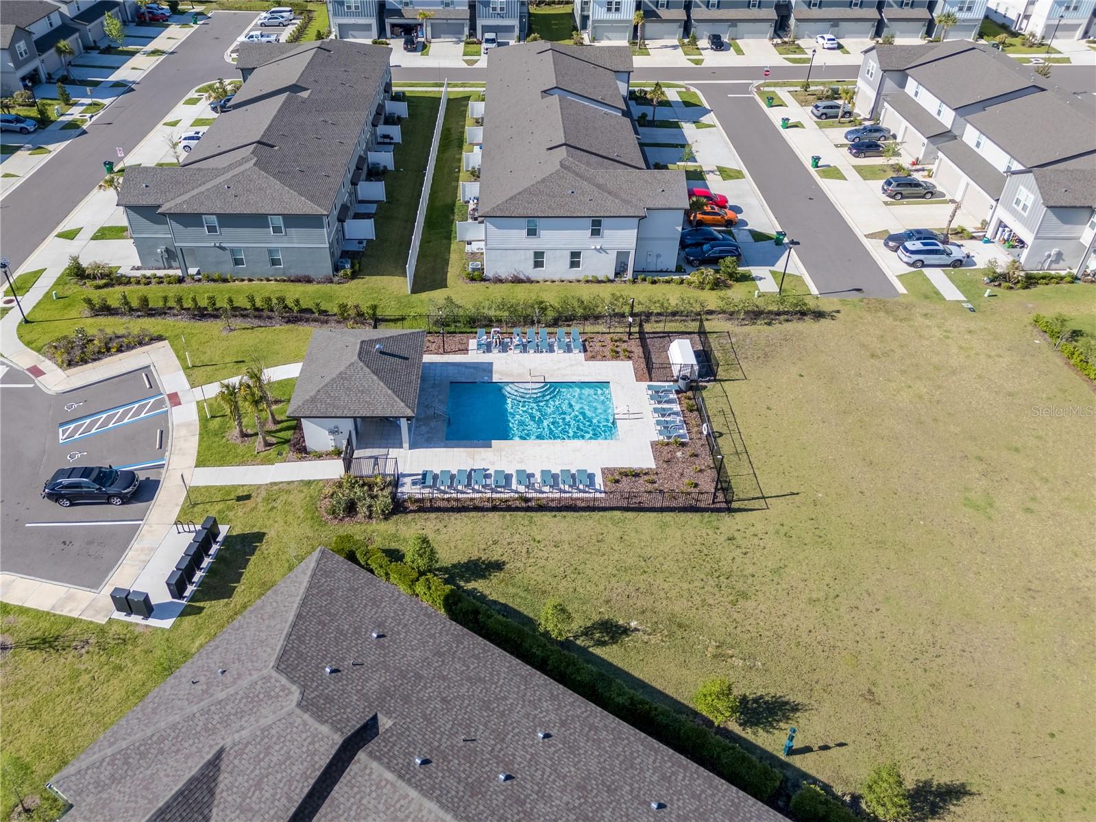 1st Walkable pool area