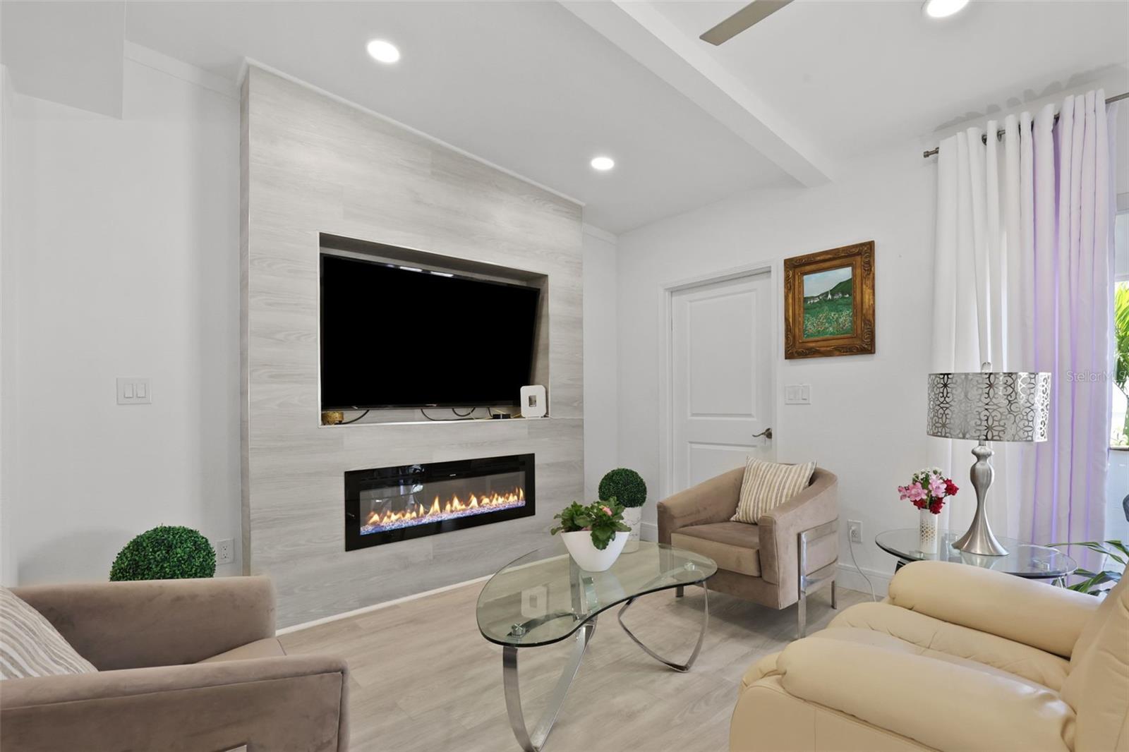 Living Room-Fire Place