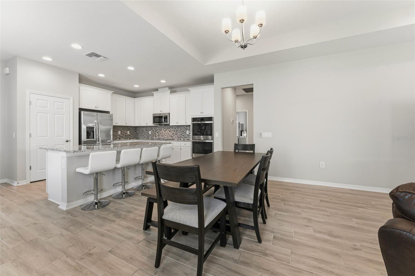 Kitchen and Dining Room Combo