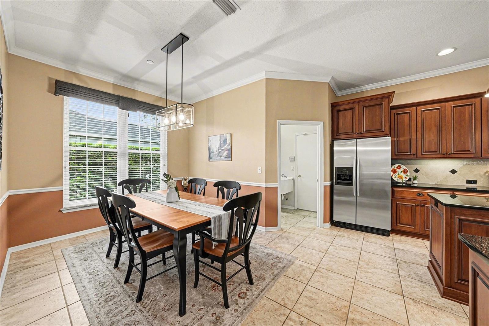 Spacious Eat-in Kitchen