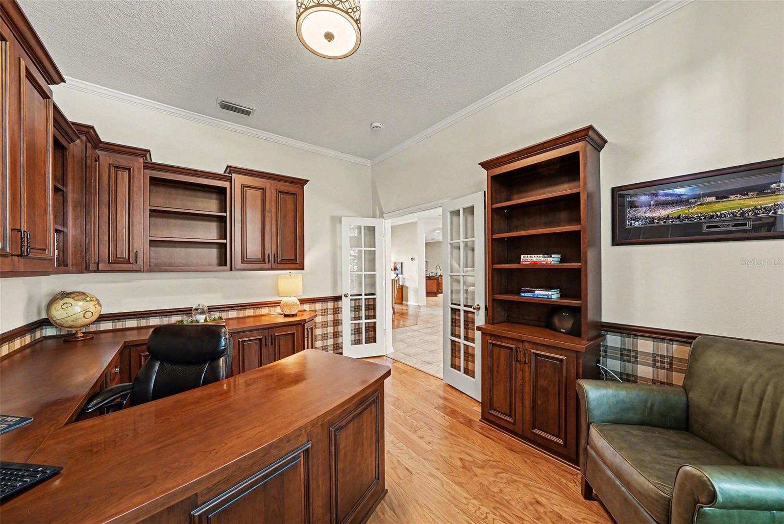 Drean Office with privacy french doors