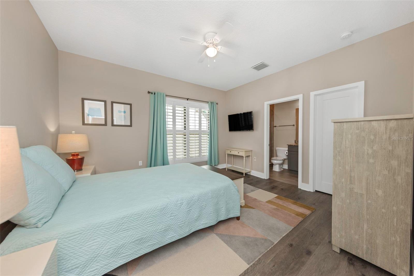 Primary En Suite Bedroom.