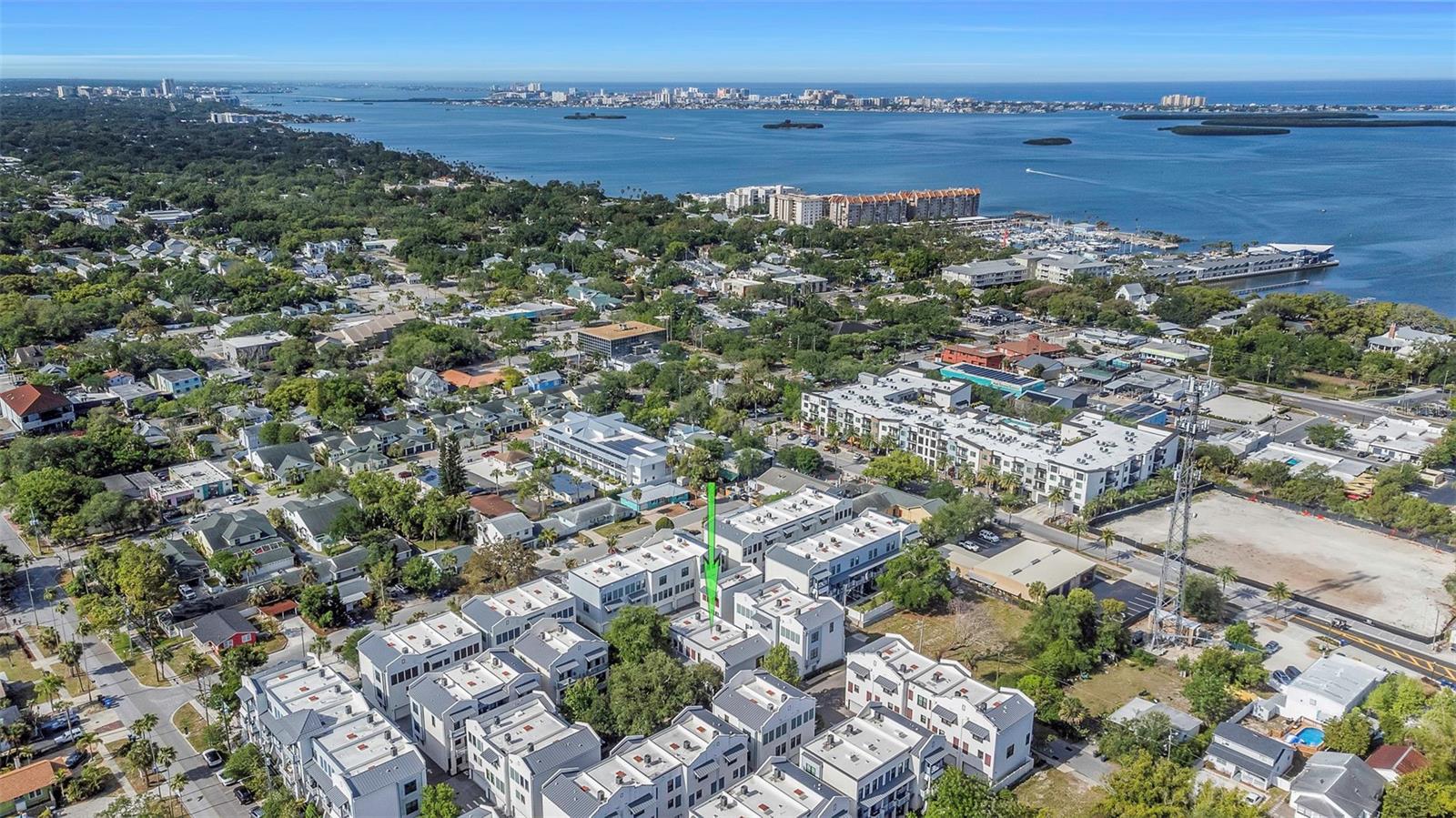 Gramercy Court’s location offers easy walkability to all that downtown Dunedin has to offer.