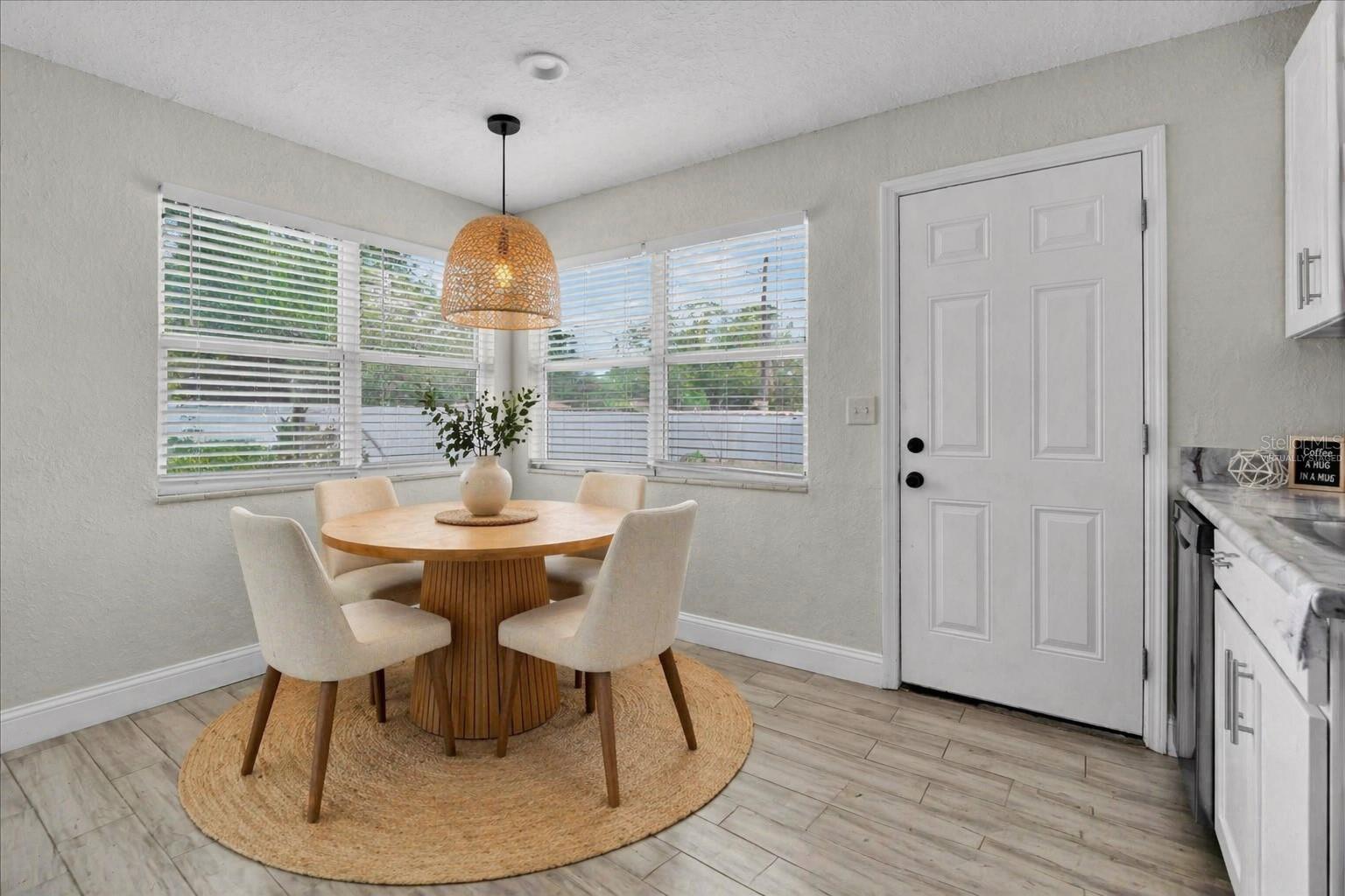 Breakfast Nook - Virtually Staged