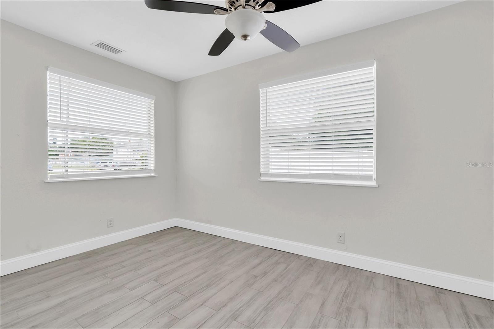 Guest Bedroom/Office