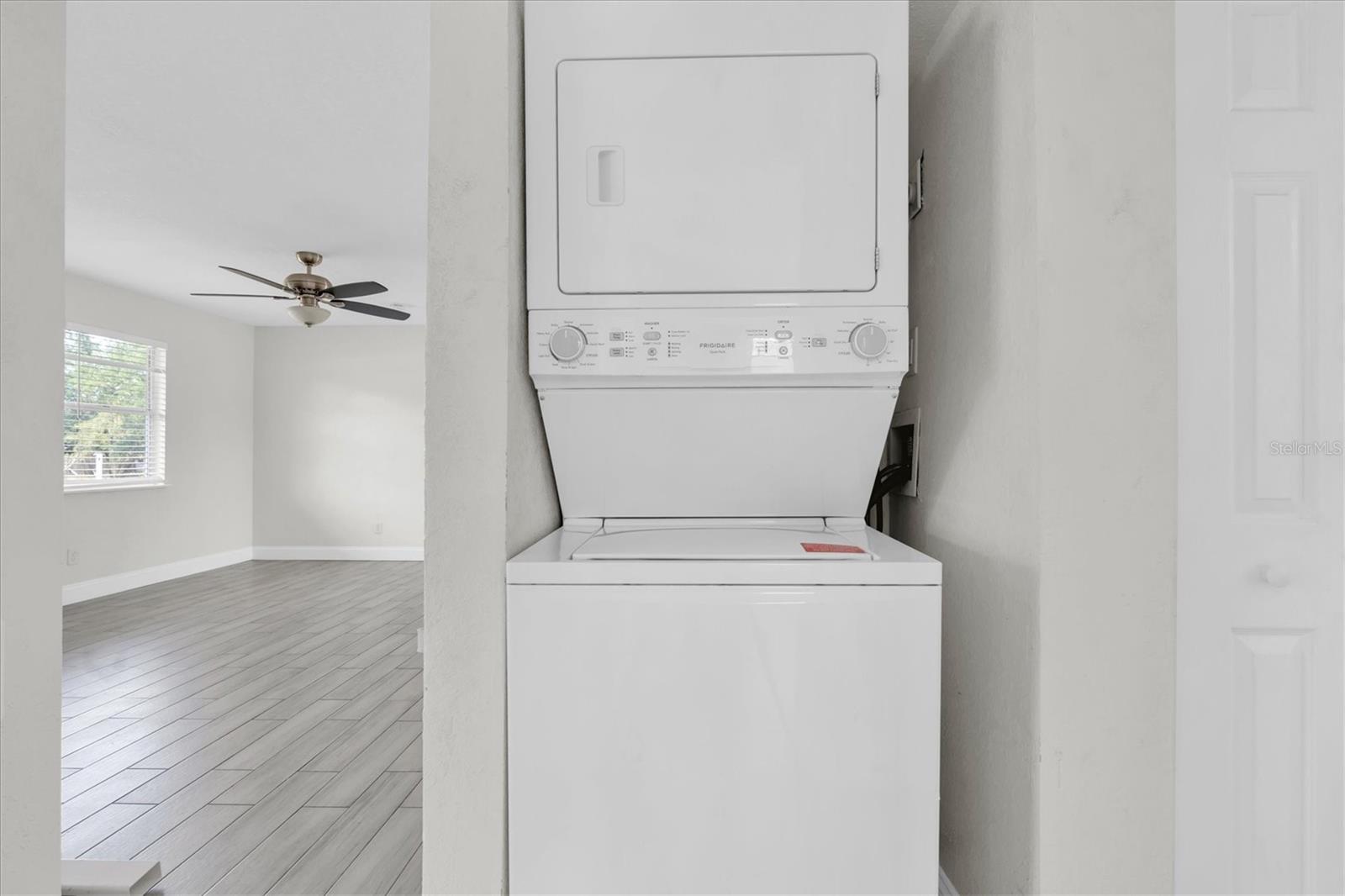 Stackable Washer/Dryer