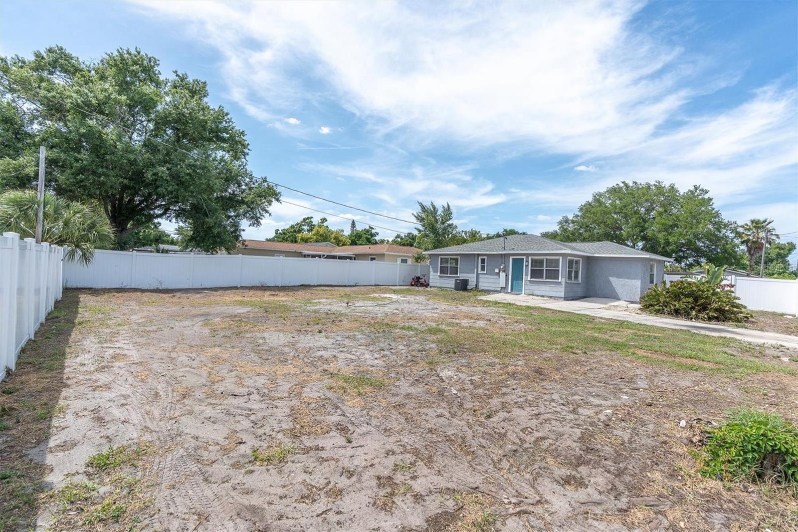 Large Backyard - ADU Viable