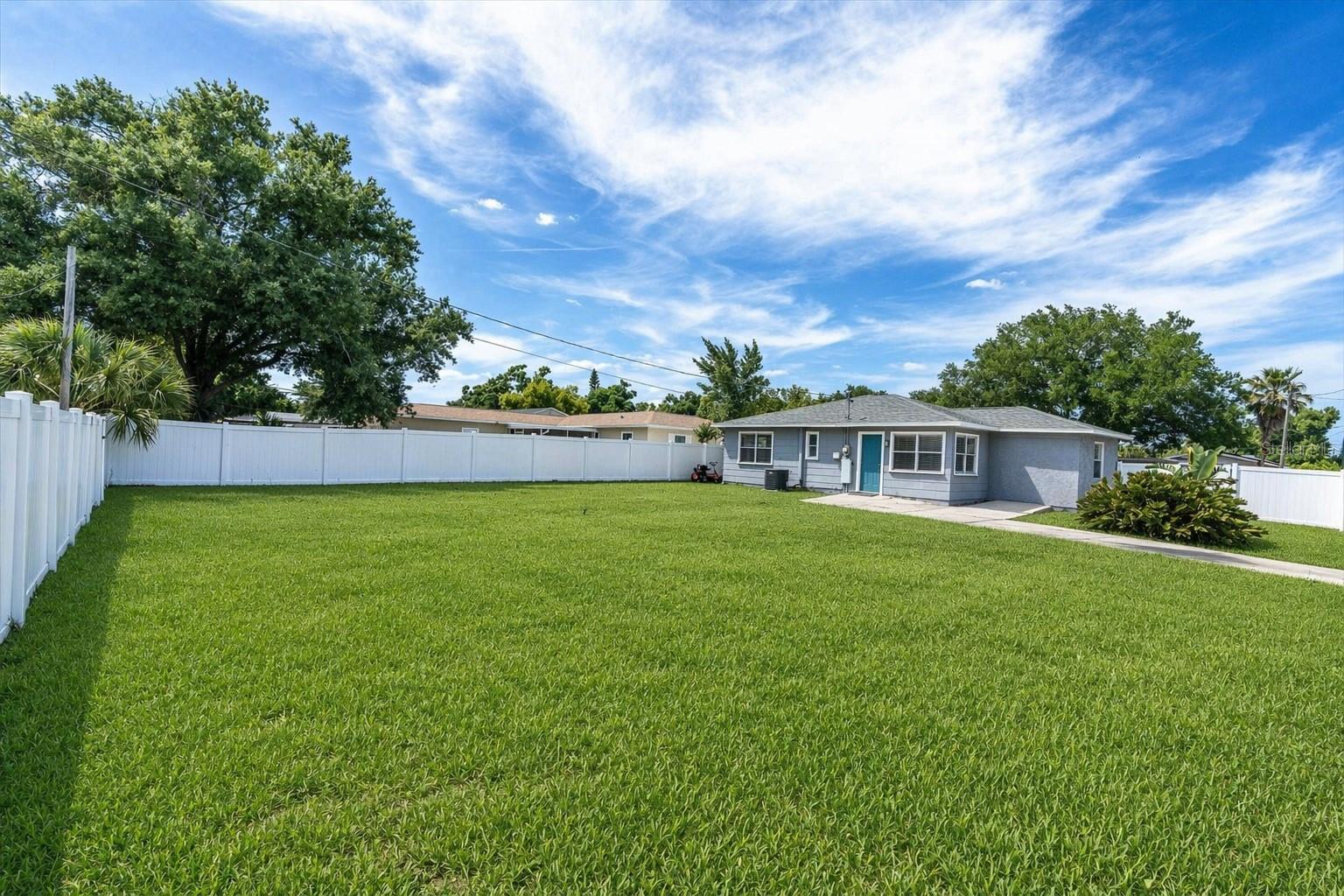 Backyard w/ Virtual Landscaping
