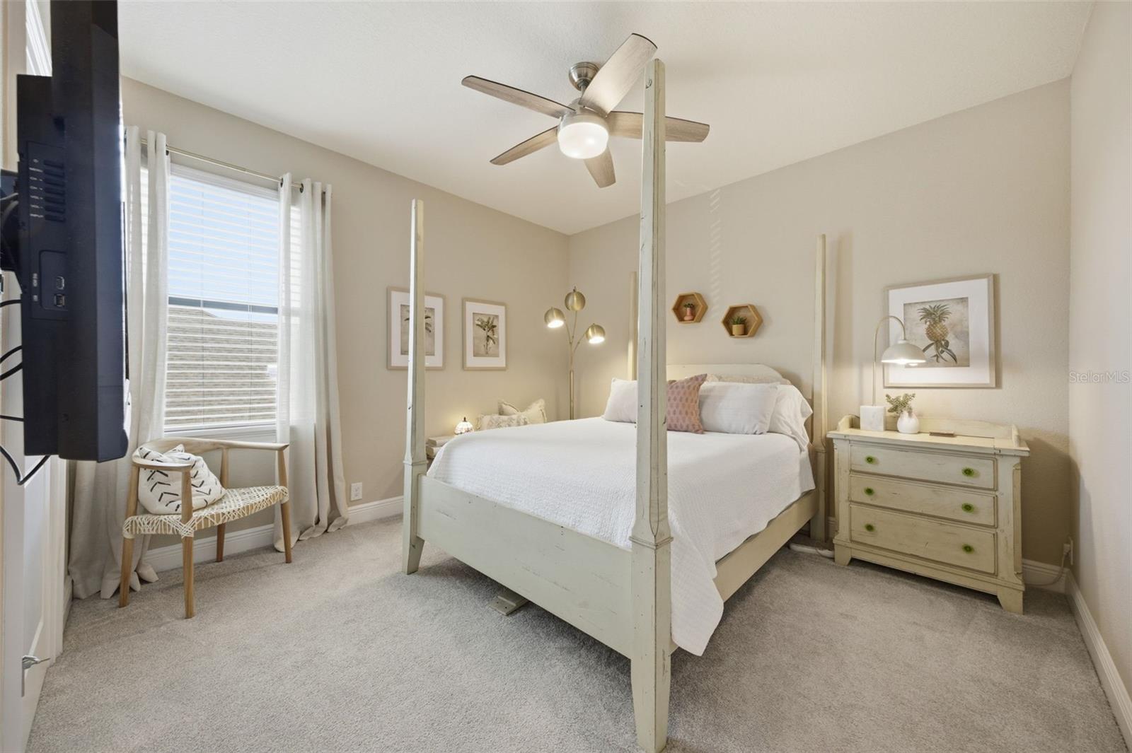 Second floor guest room 3.