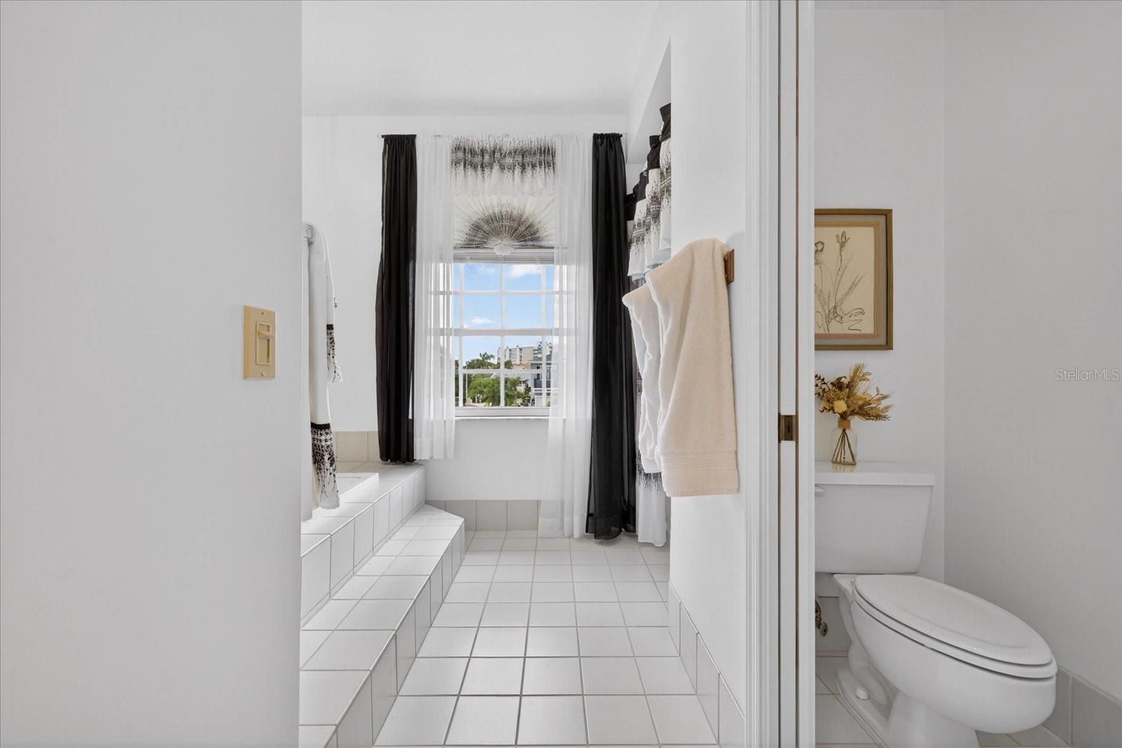 Primary ensuite water closet