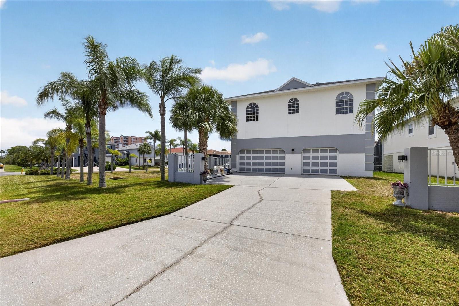 Front driveway to home