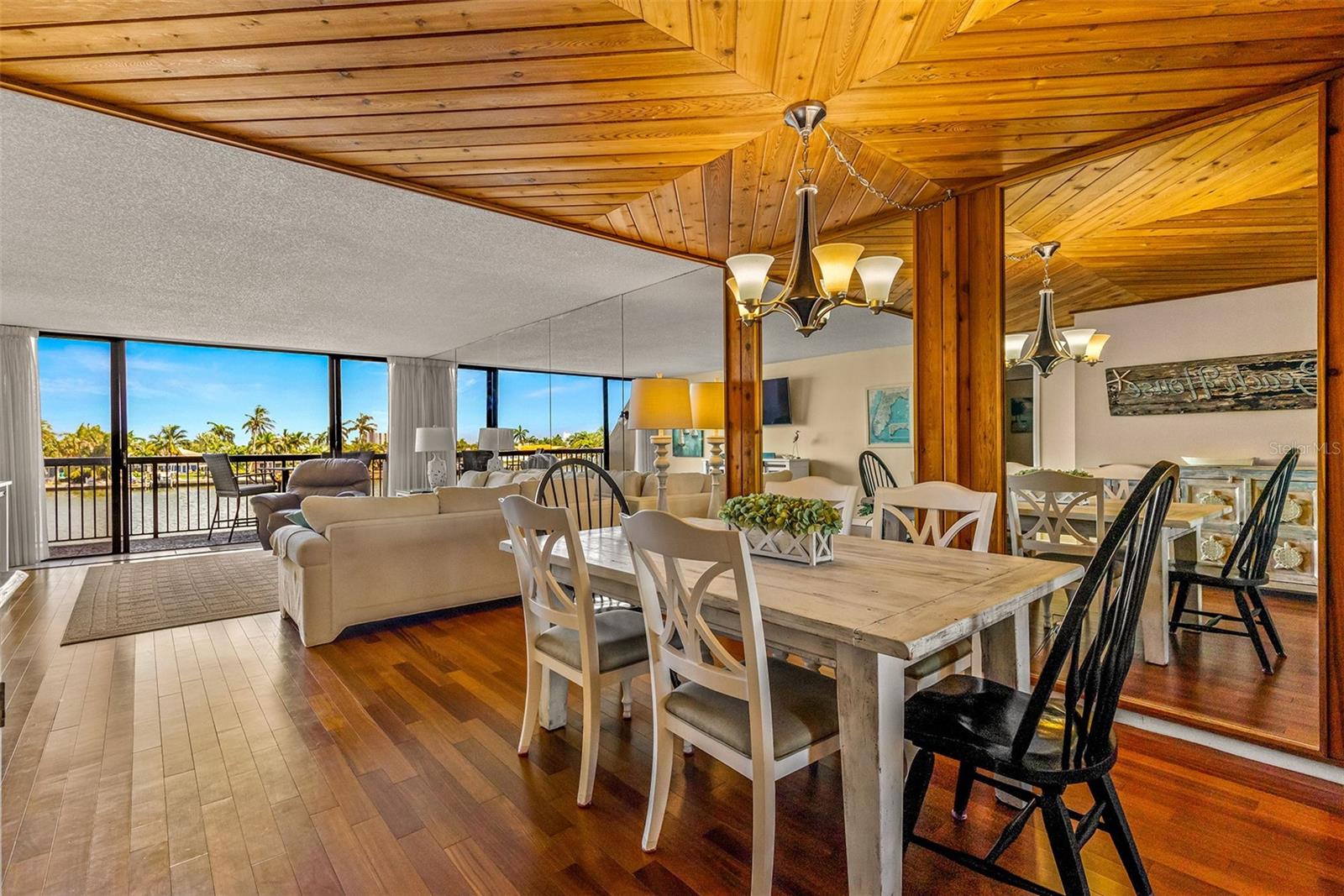 Living Room/Dining Room Combo