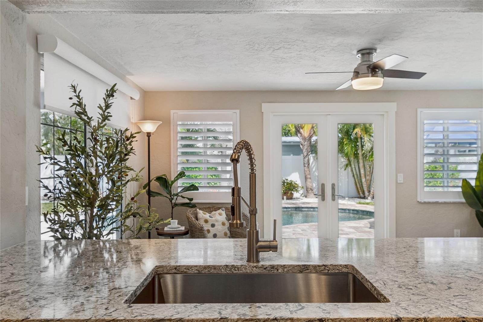 Cambria Praa Sands quartz, yes, look it up