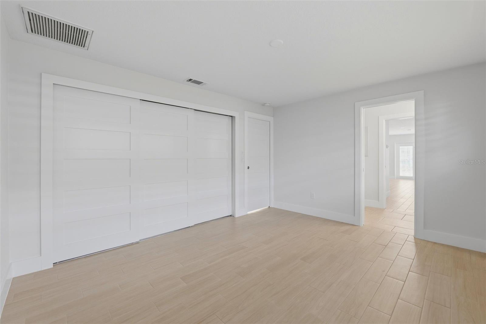 Bedroom 3 with jack and jill bath