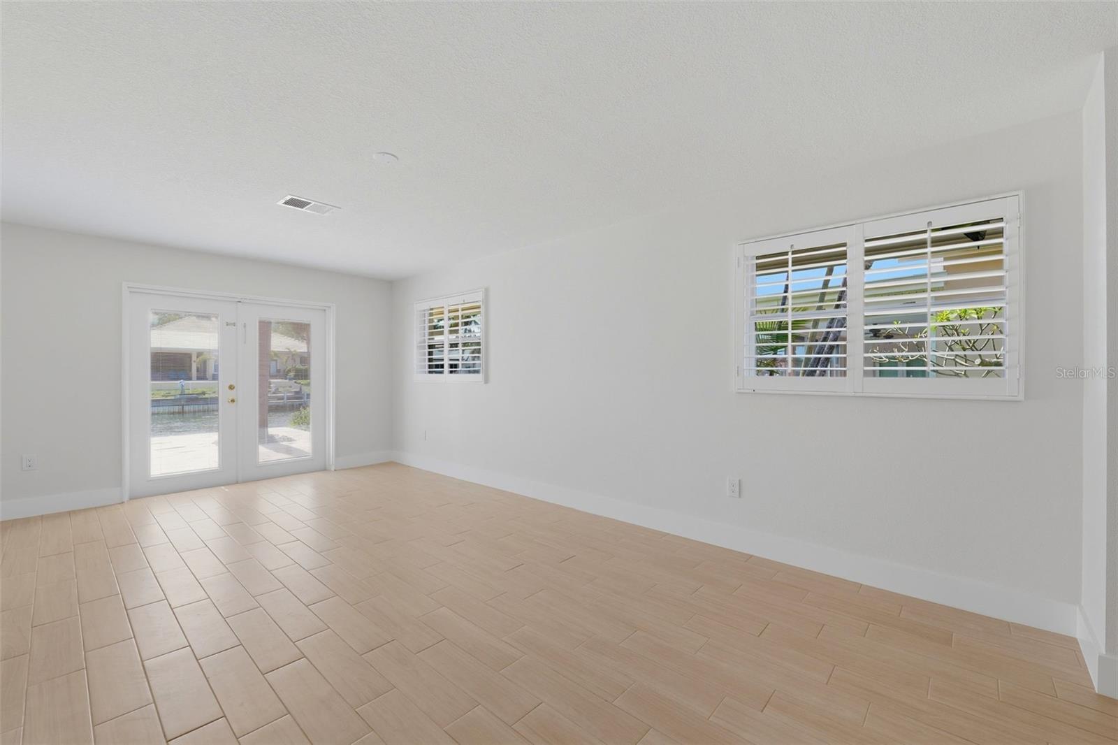 Bedroom 4 with jack and jill bath