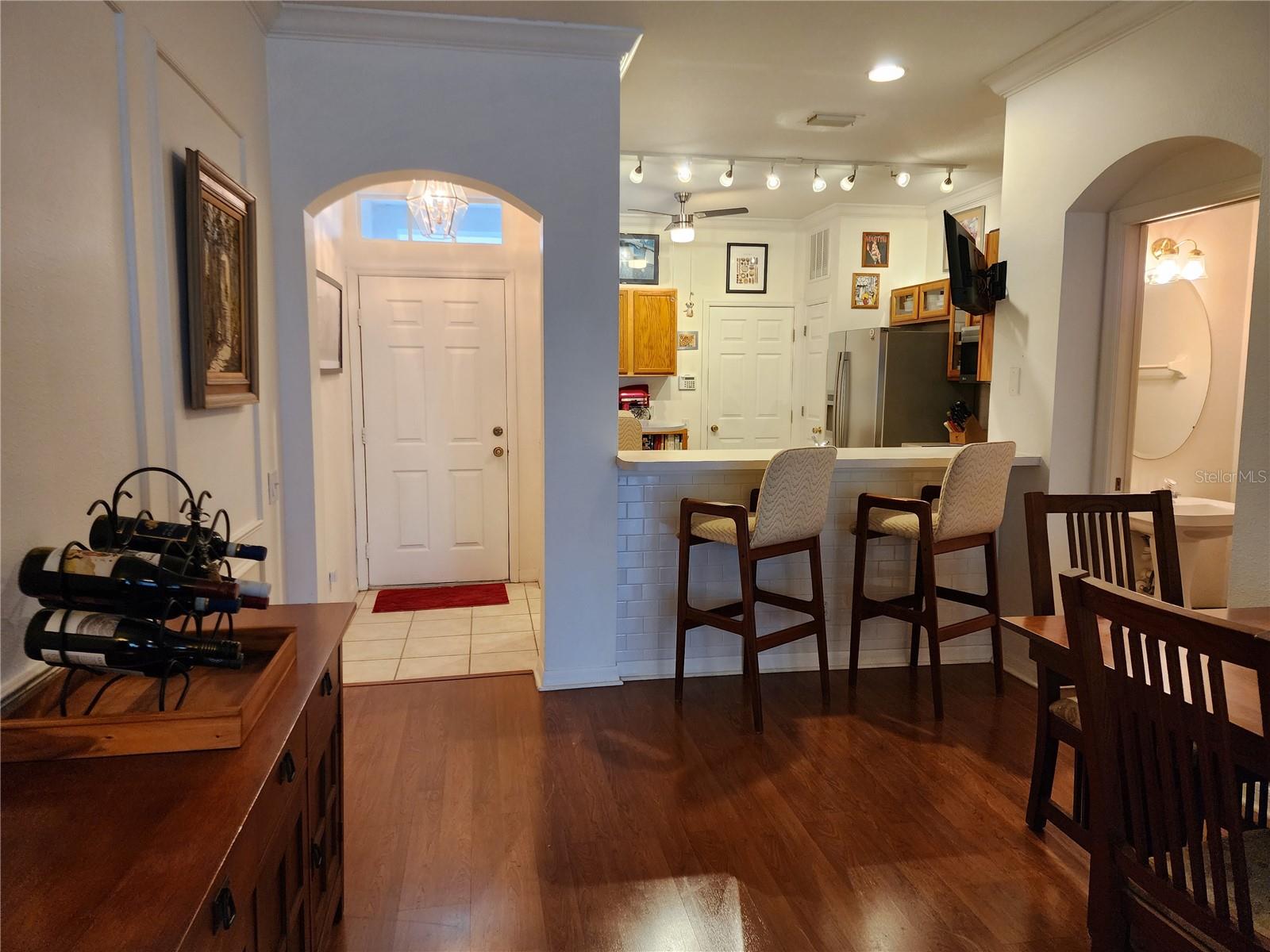 CONVENIENT BATHROOM ON FIRST FLOOR