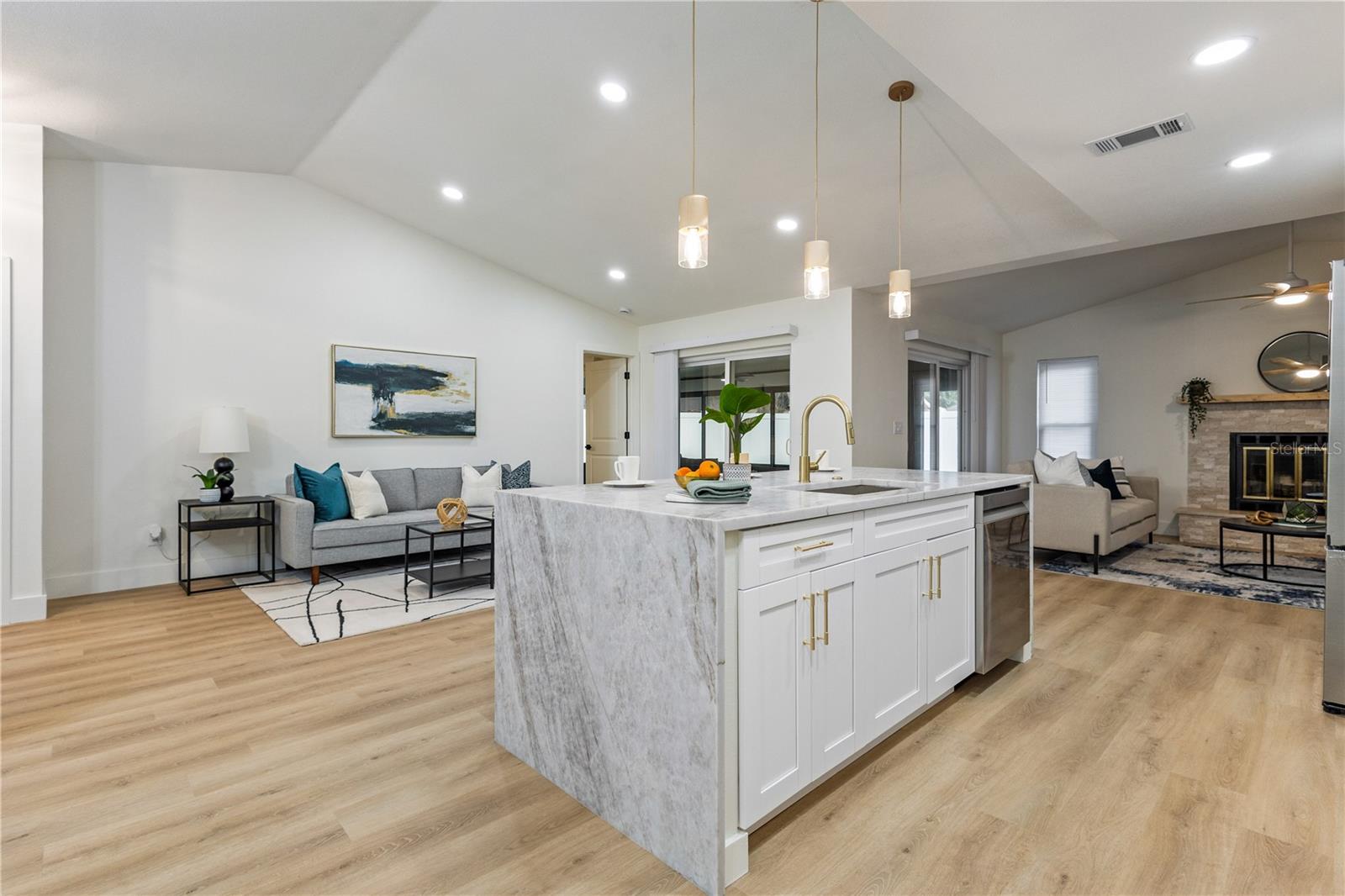 Kitchen & Living Area