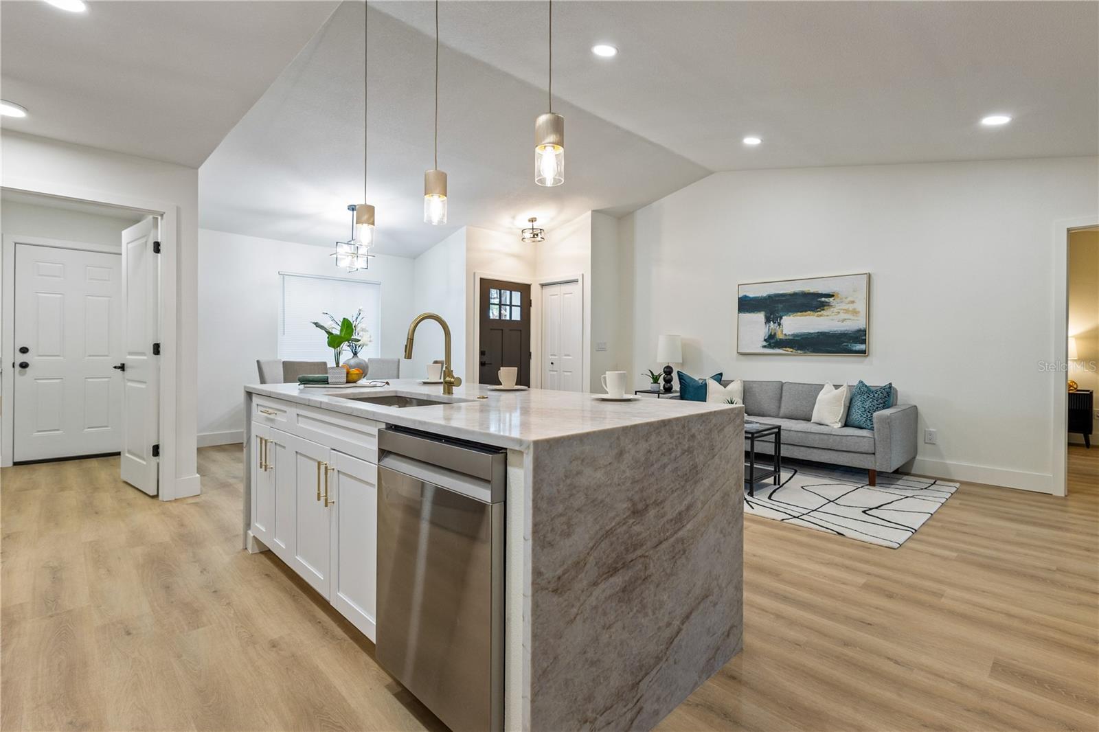 Kitchen & Living Area