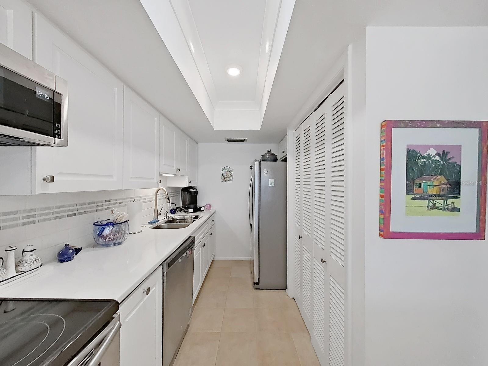 Plenty of counter tops