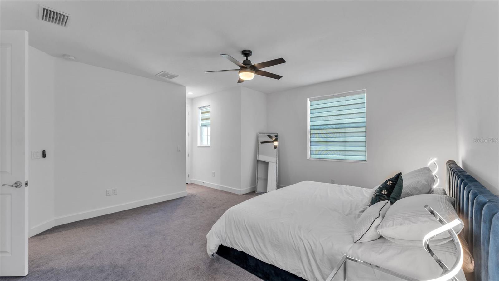 3rd bedroom with ensuite (located upstairs)