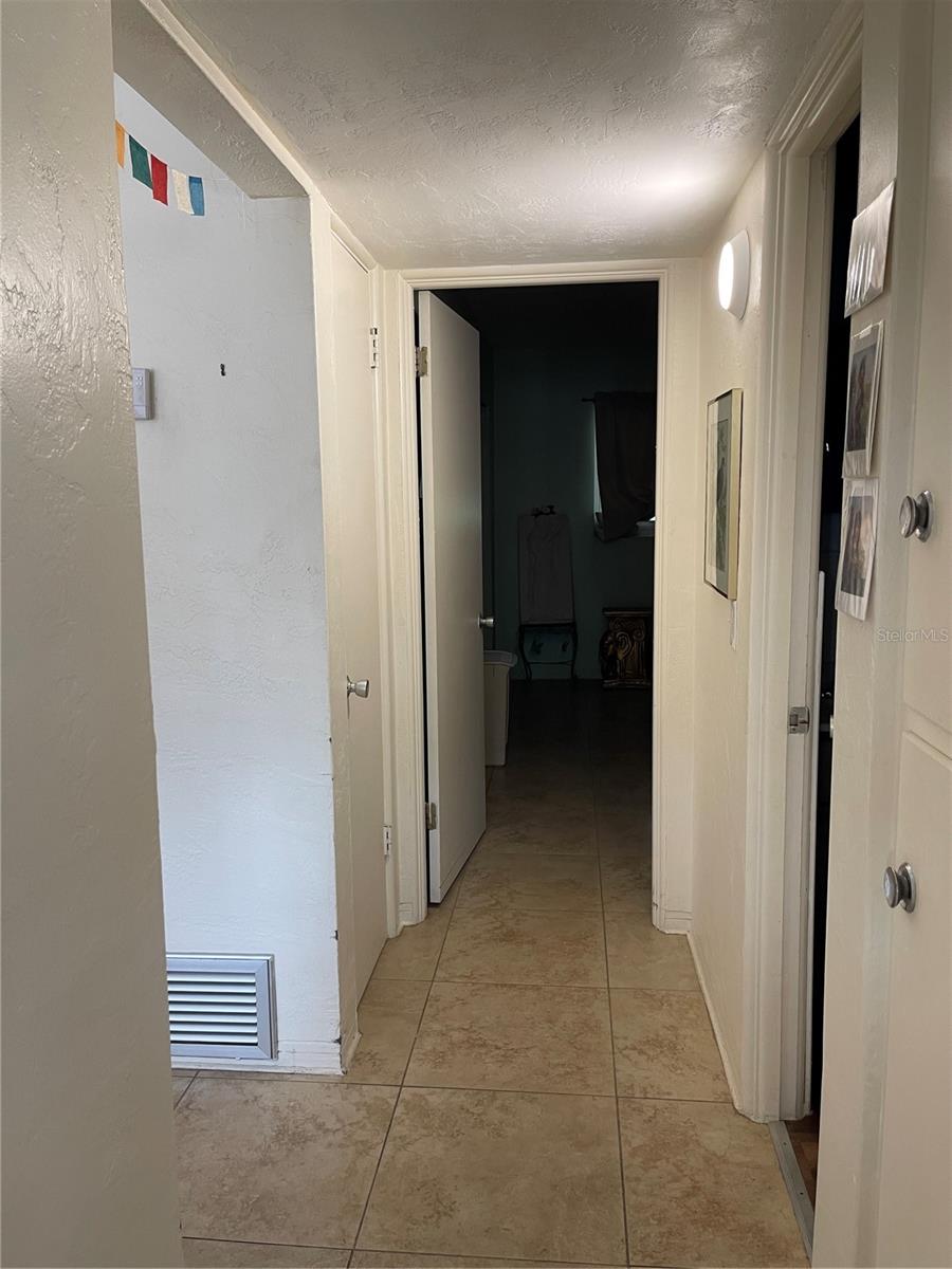 TB8498314