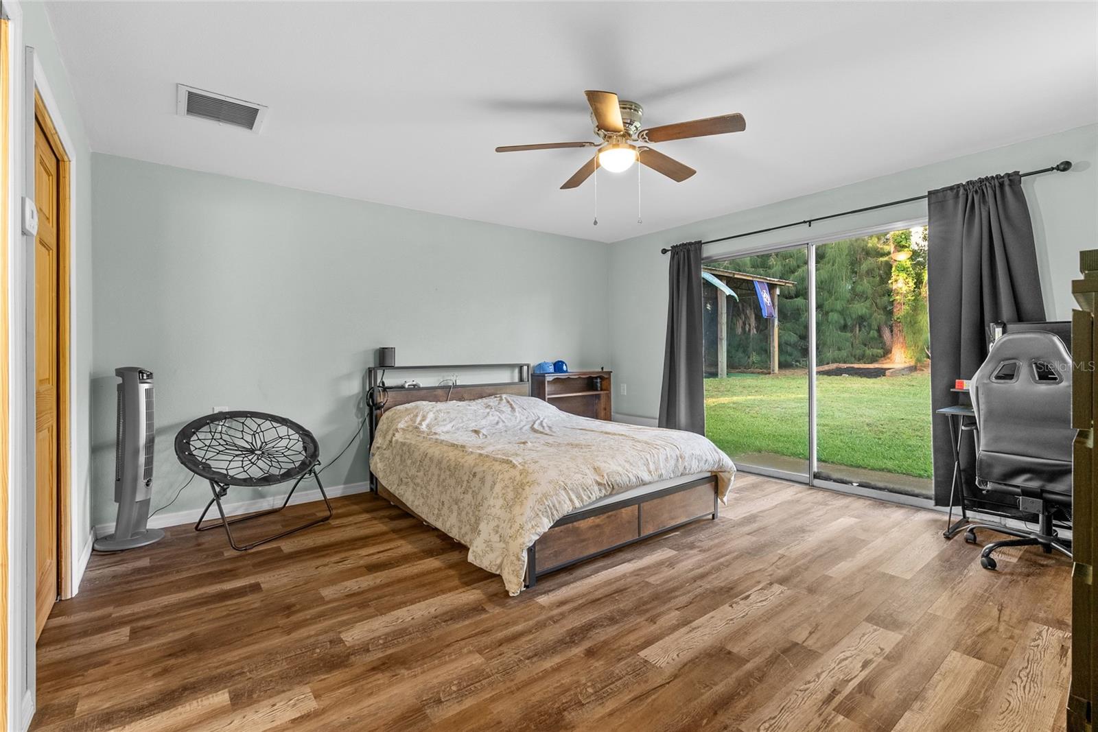 Guest House Primary Bedroom